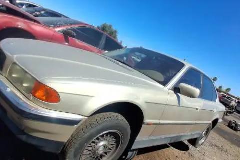 Photo of 1999 Bmw Bmw 740I
