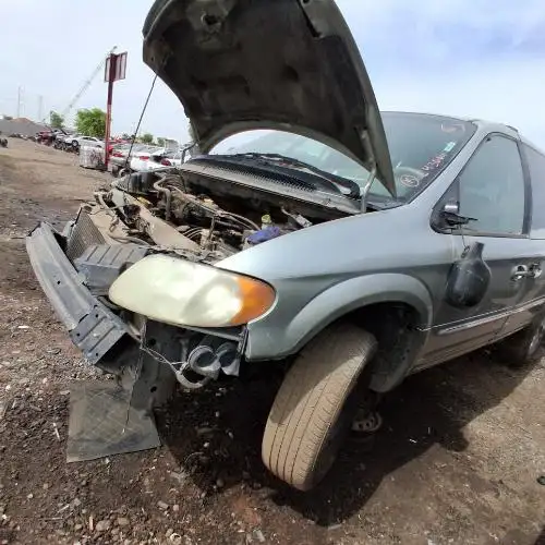 Photo of 2003 Chrysler Town & Country