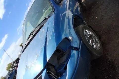 Photo of 2005 Chrysler Town & Country
