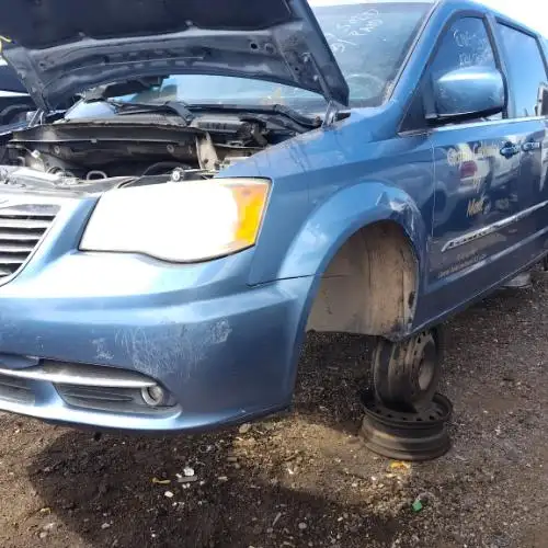 Photo of 2012 Chrysler Town & Country