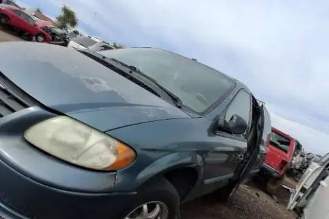 Photo of 2006 Chrysler Town & Country