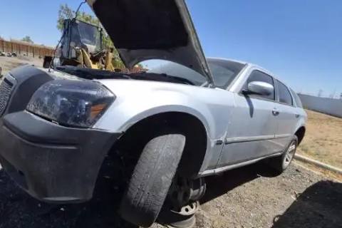 Photo of 2006 Dodge Magnum