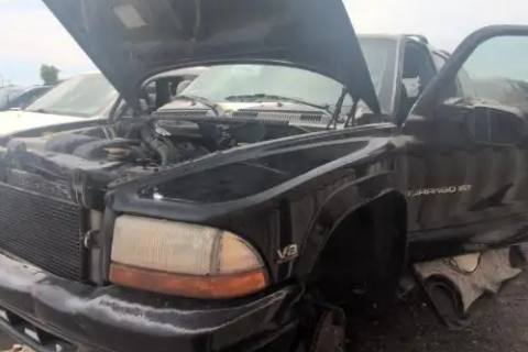 Photo of 2000 Dodge Durango