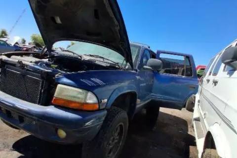 Photo of 2000 Dodge Durango