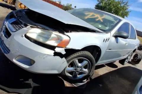 Photo of 2005 Dodge Stratus