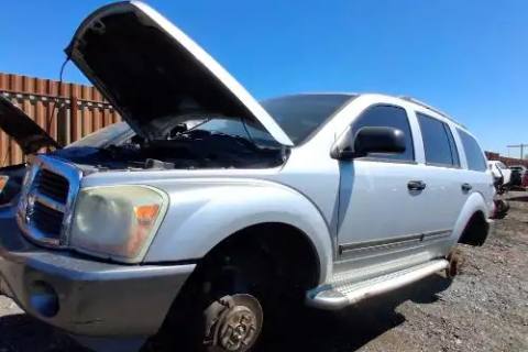 Photo of 2005 Dodge Durango