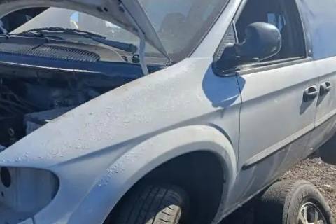 Photo of 2003 Dodge Caravan