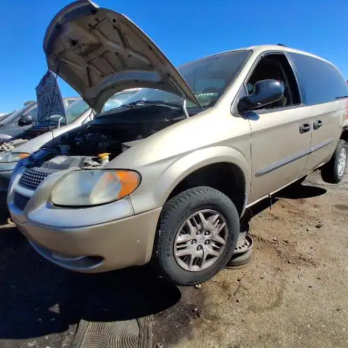 Photo of 2004 Dodge Caravan