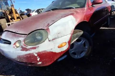 Photo of 1998 Ford Taurus