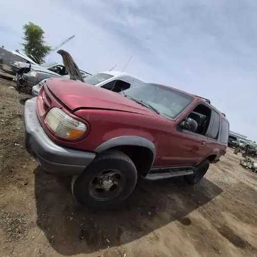 Photo of 2000 Ford Explorer