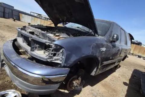 Photo of 2002 Ford Expedition