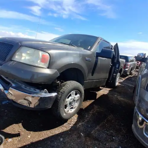 Photo of 2005 Ford Ford F150 Pickup