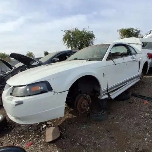 Photo of 1999 Ford Mustang