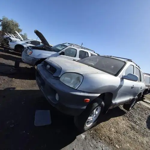 Photo of 2003 Hyundai Santa Fe