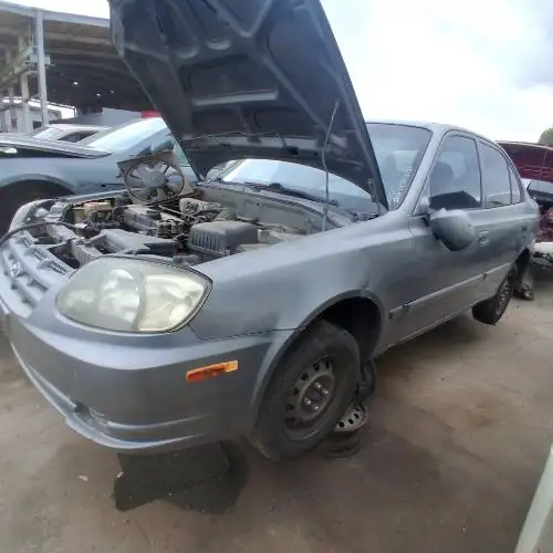 Photo of 2004 Hyundai Accent