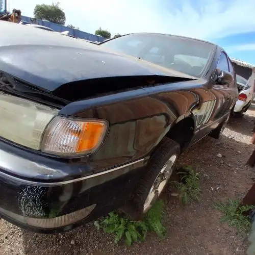 Photo of 1999 Infiniti Infiniti I30