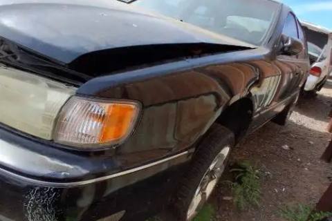Photo of 1999 Infiniti Infiniti I30