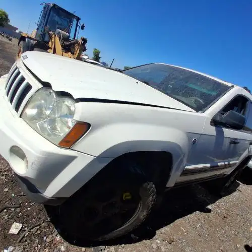 Photo of 2005 Jeep Grand Cherokee