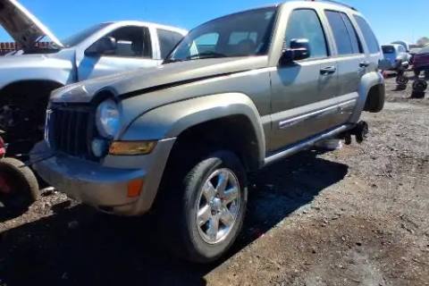 Photo of 2005 Jeep Liberty