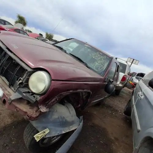 Photo of 2002 Jeep Liberty