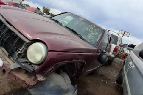 Photo of 2002 Jeep Liberty
