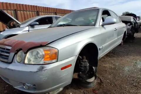 Photo of 2004 Kia Optima