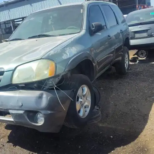 Photo of 2003 Mazda Mazda Tribute