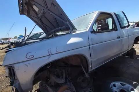 Photo of 1992 Nissan Nissan Pickup