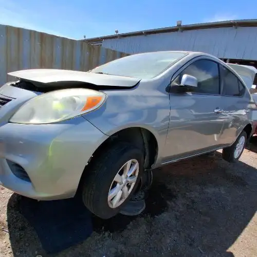 Photo of 2014 Nissan Versa