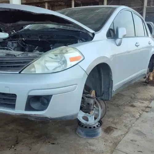 Photo of 2010 Nissan Versa