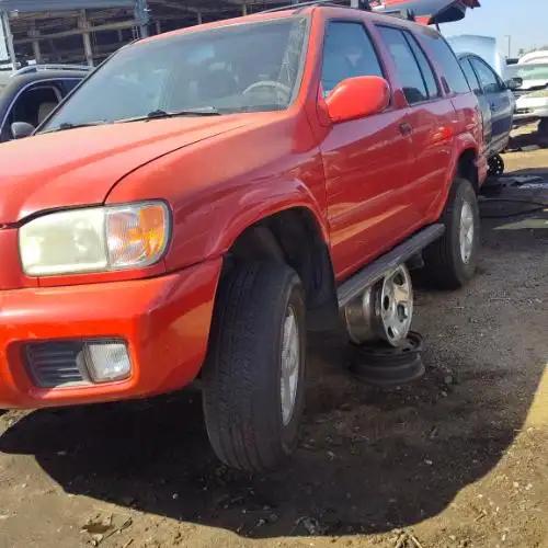 Photo of 2001 Nissan Pathfinder