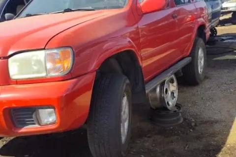 Photo of 2001 Nissan Pathfinder