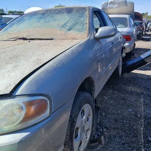 Photo of 2004 Nissan Sentra