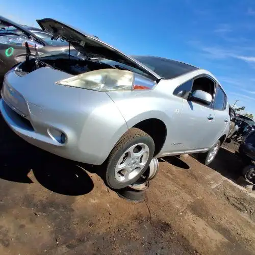 Photo of 2012 Nissan Leaf