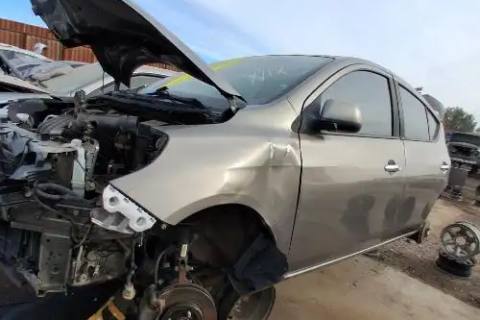Photo of 2014 Nissan Versa