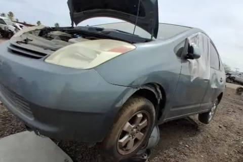 Photo of 2004 Toyota Prius