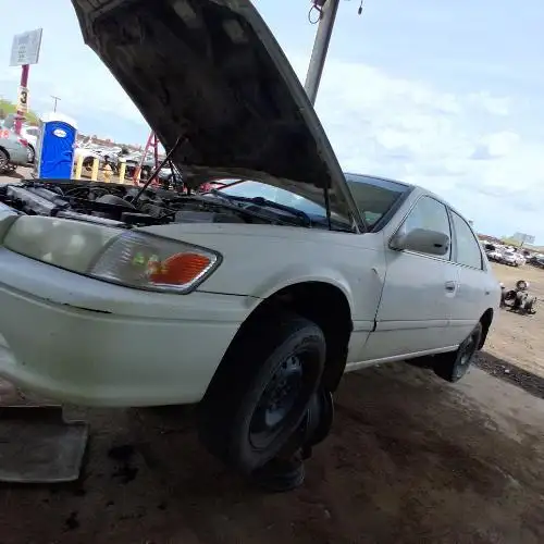 Photo of 2000 Toyota Camry