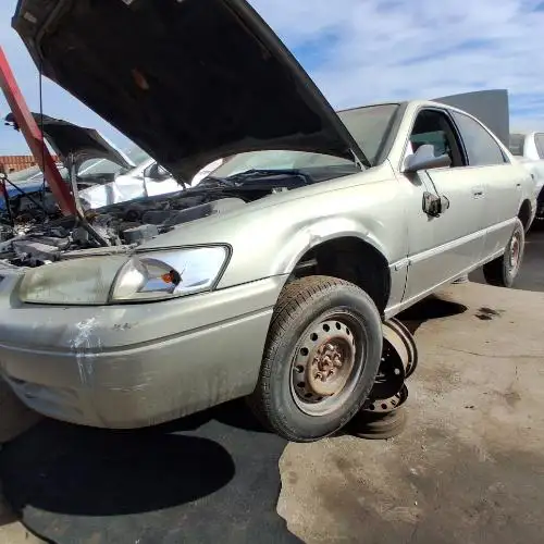 Photo of 1999 Toyota Camry