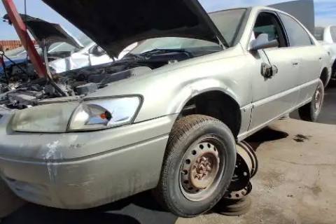 Photo of 1999 Toyota Camry