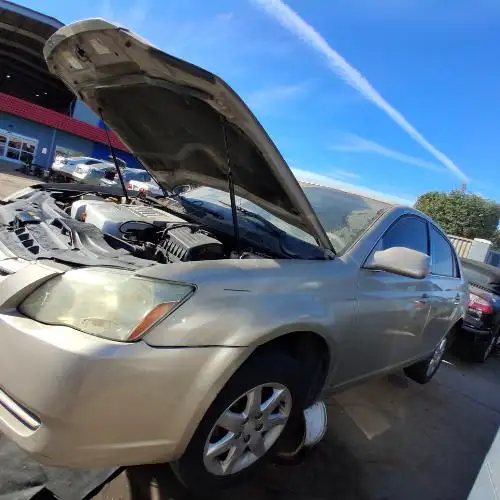 Photo of 2005 Toyota Avalon
