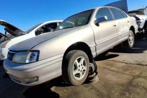 Photo of 1998 Toyota Avalon