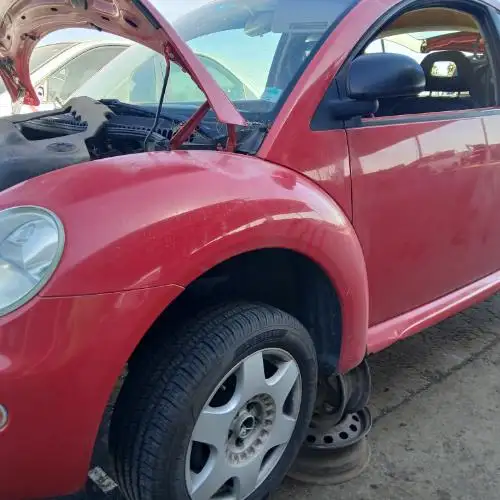 Photo of 1998 Volkswagen Beetle