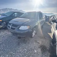 Photo of 2003 Dodge Caravan
