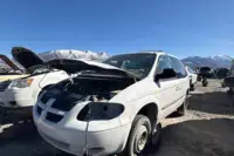 Photo of 2002 Dodge Caravan