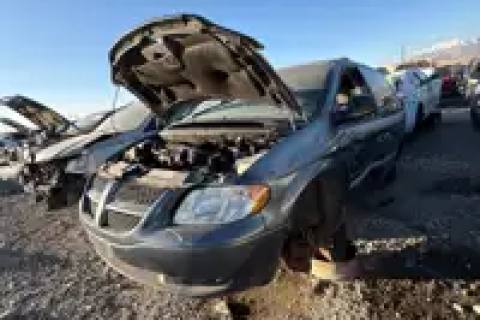 Photo of 2001 Dodge Caravan