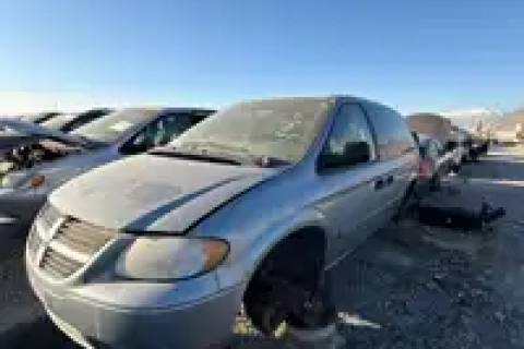 Photo of 2006 Dodge Caravan