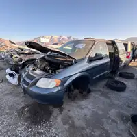 Photo of 2002 Dodge Caravan