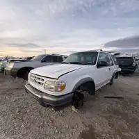 Photo of 2000 Ford Explorer