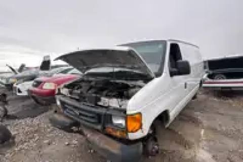 Photo of 2004 Ford Ford E250 Van