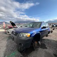 Photo of 2005 Ford Escape